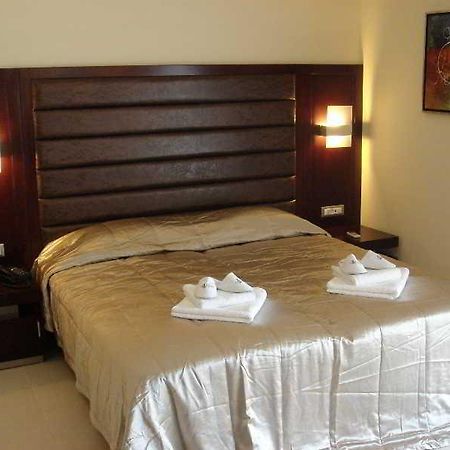 Hôtel Socrates à Karpathos Island Extérieur photo